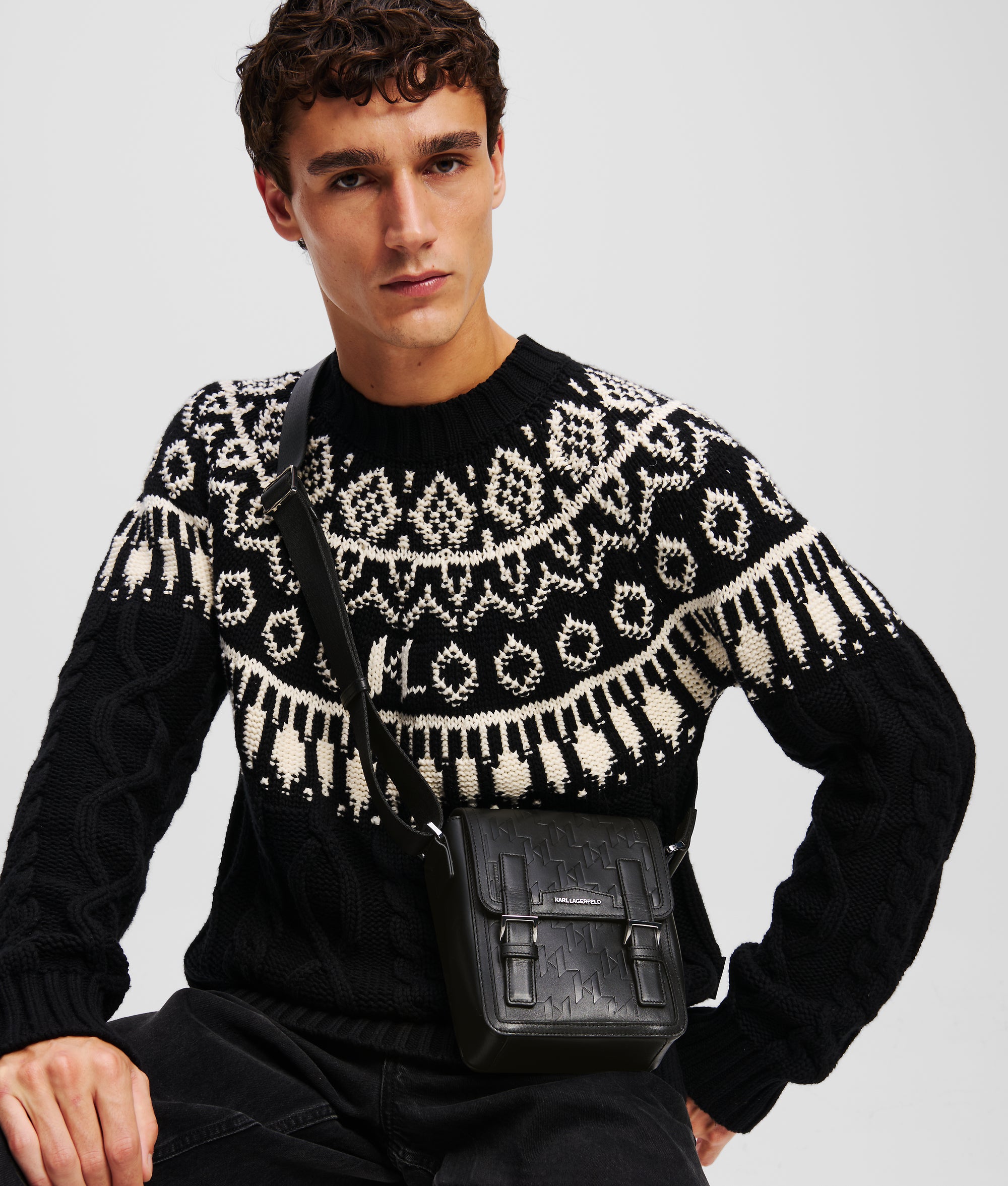 K/LOOM LEATHER CROSSBODY BAG - Image 2