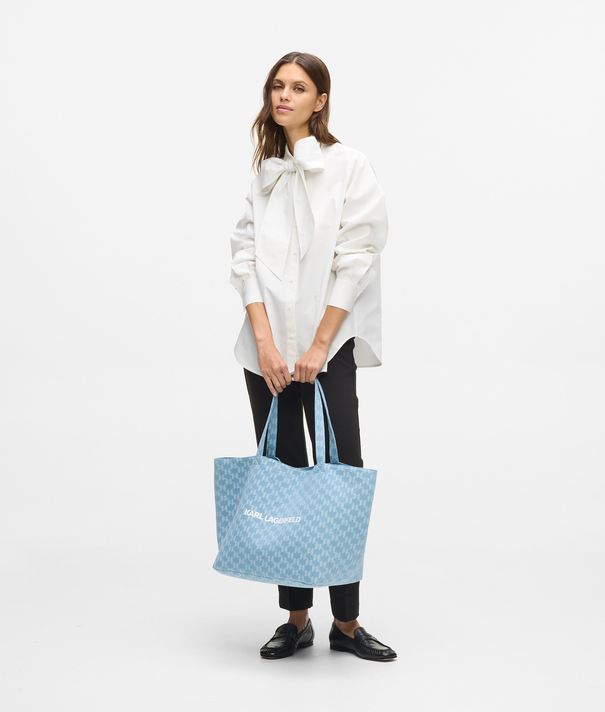 Exclusive Monogram denim shopper - Image 2