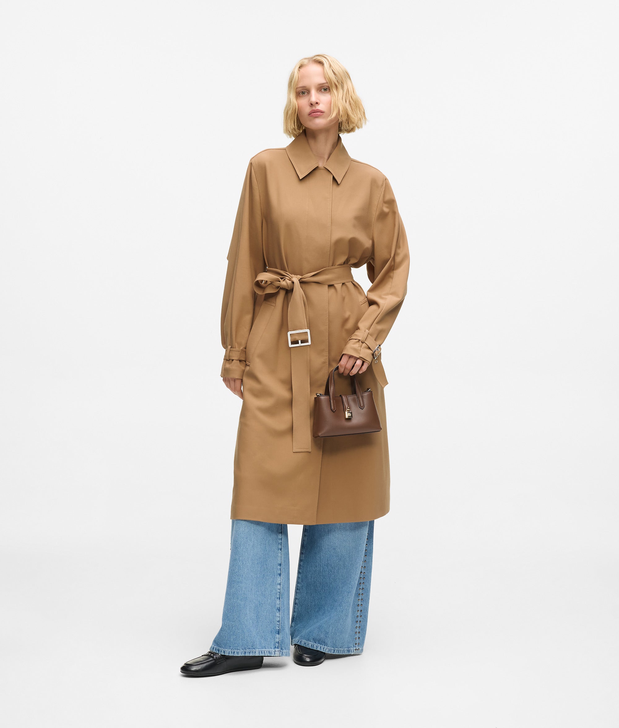 Pleated trench coat - Image 4