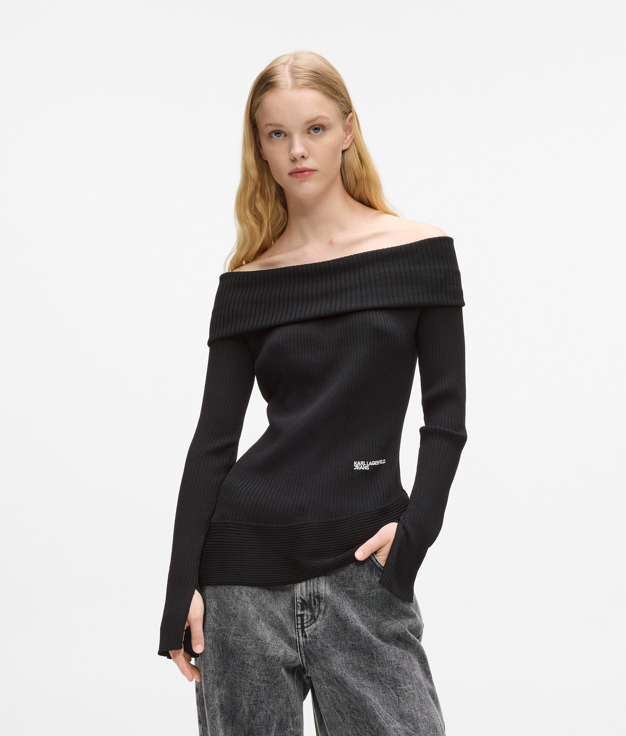 Off-shoulder knit top