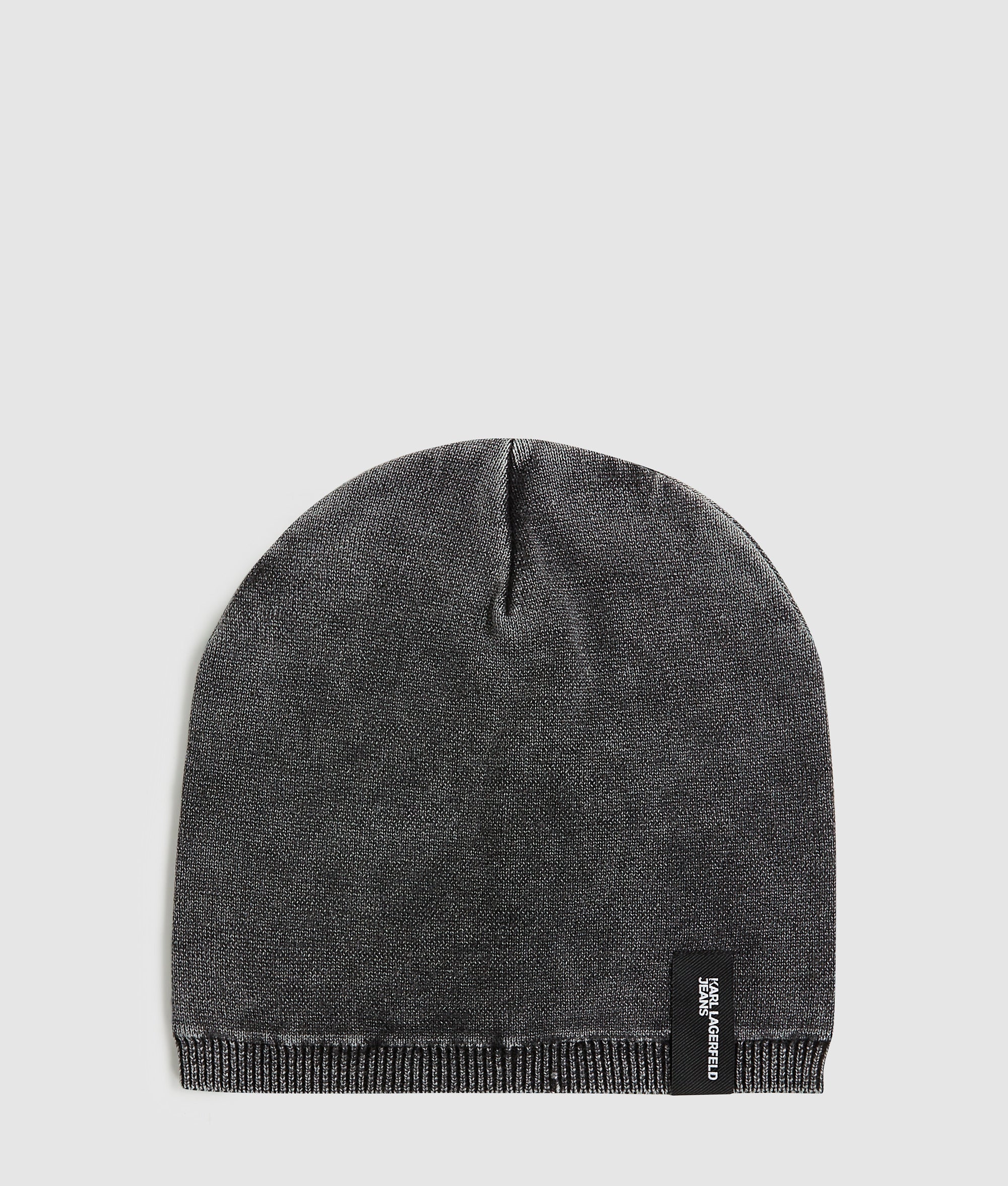 Washed logo patch beanie