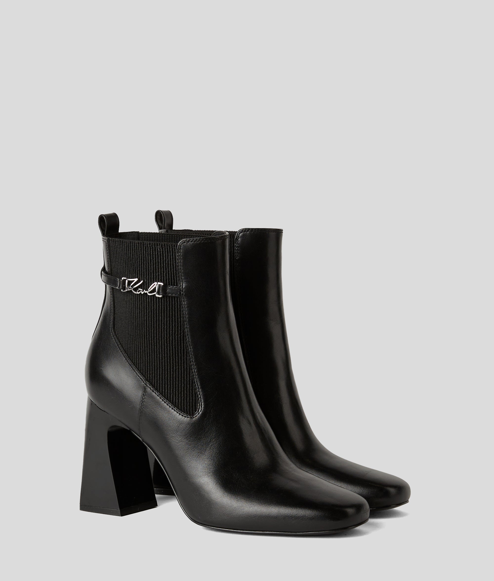 SIGNATURE ASTRA NOVA ANKLE BOOTS